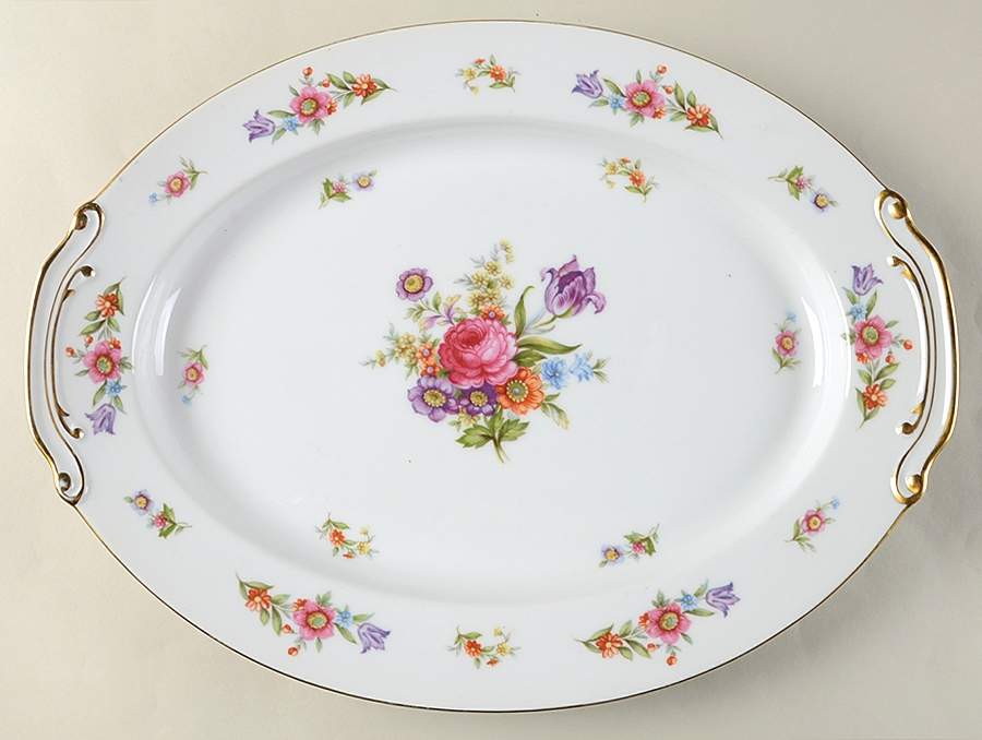 Dresdona 16" Oval Serving Platter by Wentworth-1