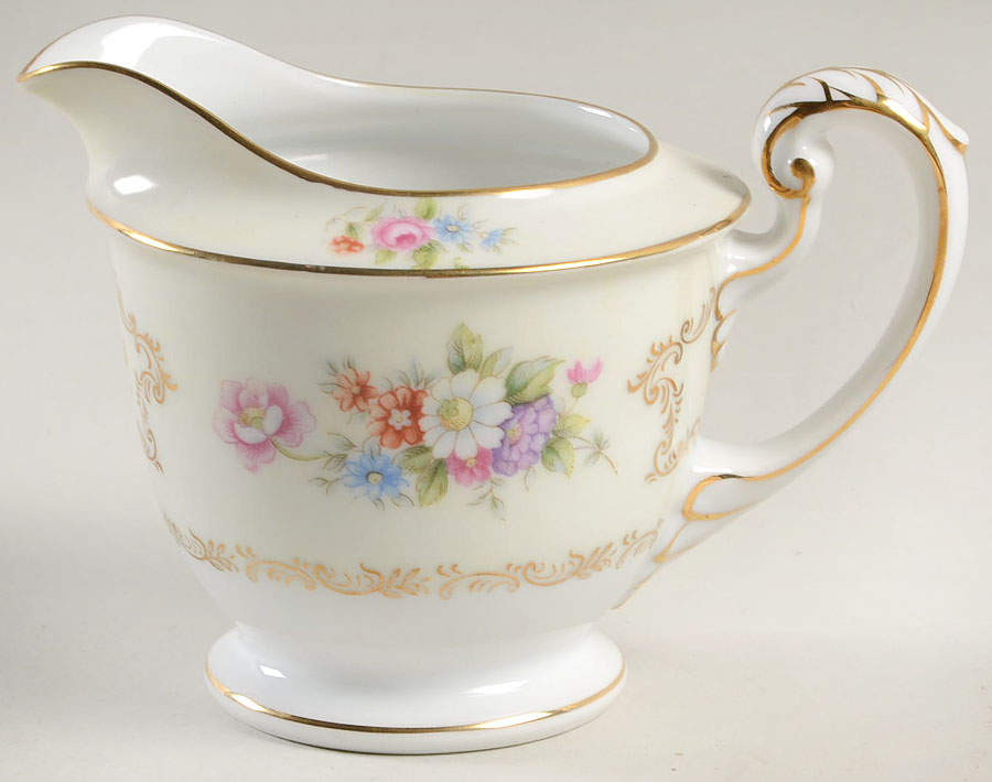 Dresrosa Creamer by Wentworth-1