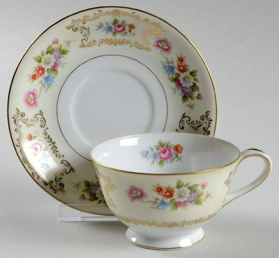 Dresrosa Footed Cup & Saucer Set by Wentworth-1