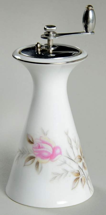 Elizabeth Pepper Mill by Wentworth-1