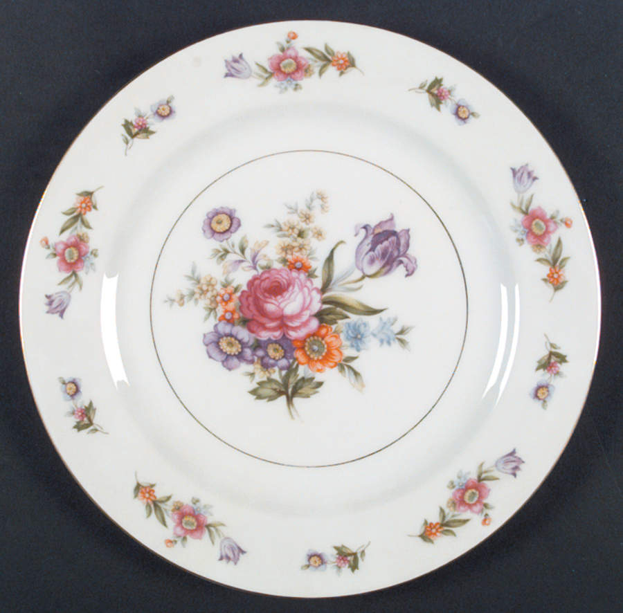 Florita Dinner Plate by Wentworth-1