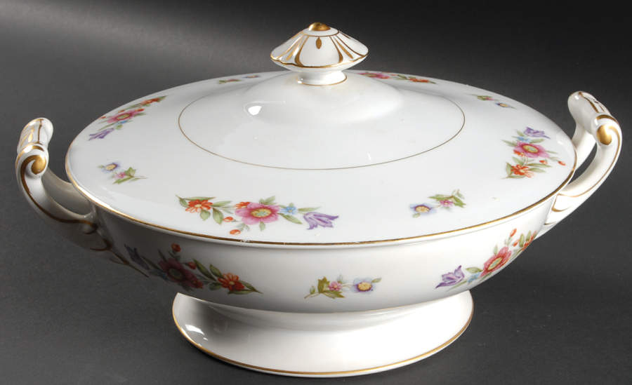 Florita Round Covered Vegetable by Wentworth-1