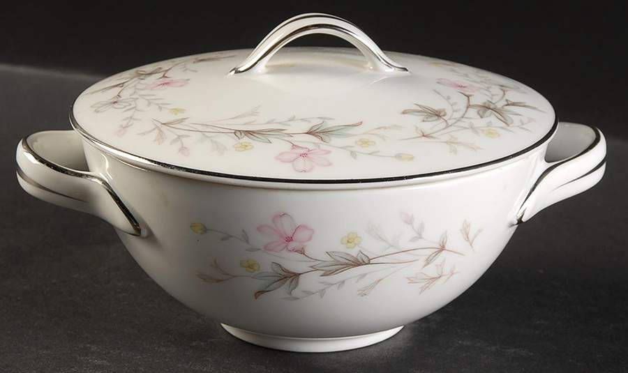 Priscilla Sugar Bowl & Lid by Wentworth-1
