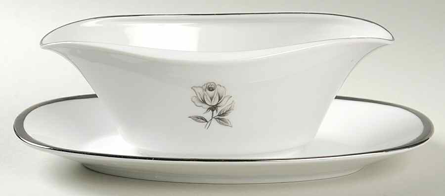 Queen Anne Gravy Boat with Attached Underplate by Wentworth-1