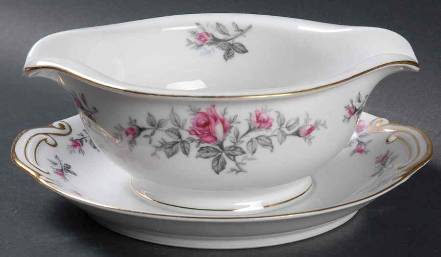 Roxanne Gravy Boat with Attached Underplate by Wentworth-1
