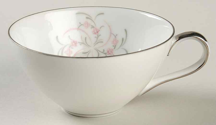 Serenada Flat Cup by Wentworth-1