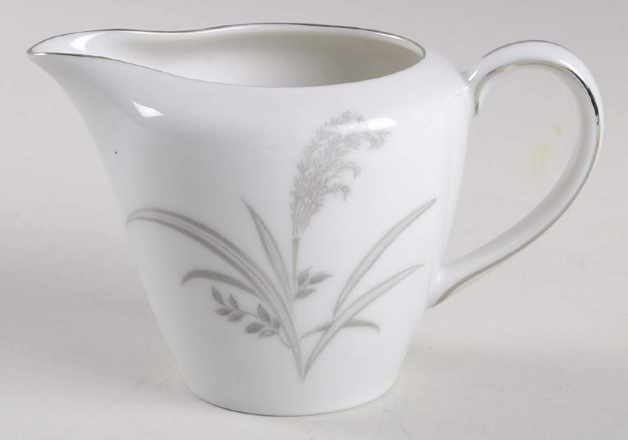 Silver Wheat Mini Creamer by Wentworth-1