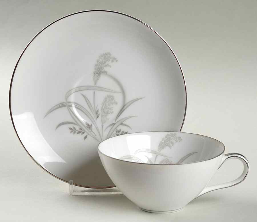 Silver Wheat Flat Cup & Saucer Set by Wentworth-1