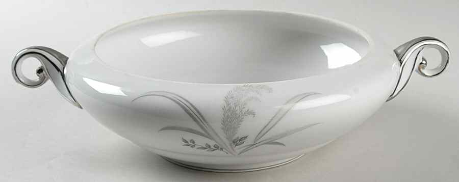 Silver Wheat Round Vegetable No Lid by Wentworth-1