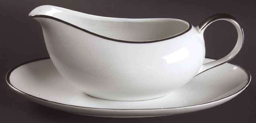 True Love Gravy Boat & Underplate/Relish by Wentworth-1