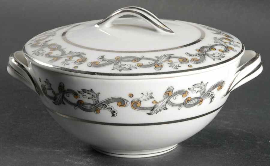 Windsor Sugar Bowl & Lid by Wentworth-1