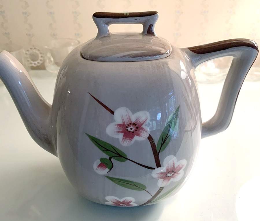 Birchwood Gray Teapot & Lid by Weil Ware-1