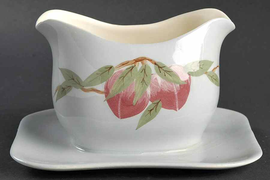 Mango Gravy Boat with Attached Underplate by Weil Ware-1