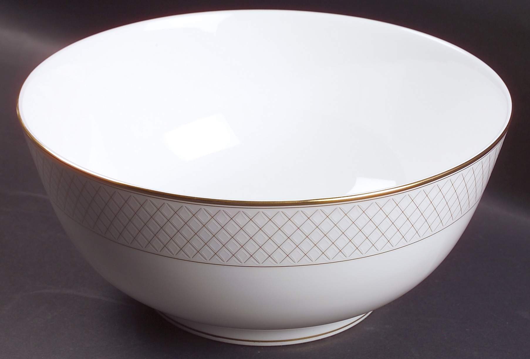Crosshaven 9" Salad Serving Bowl by Waterford China-1