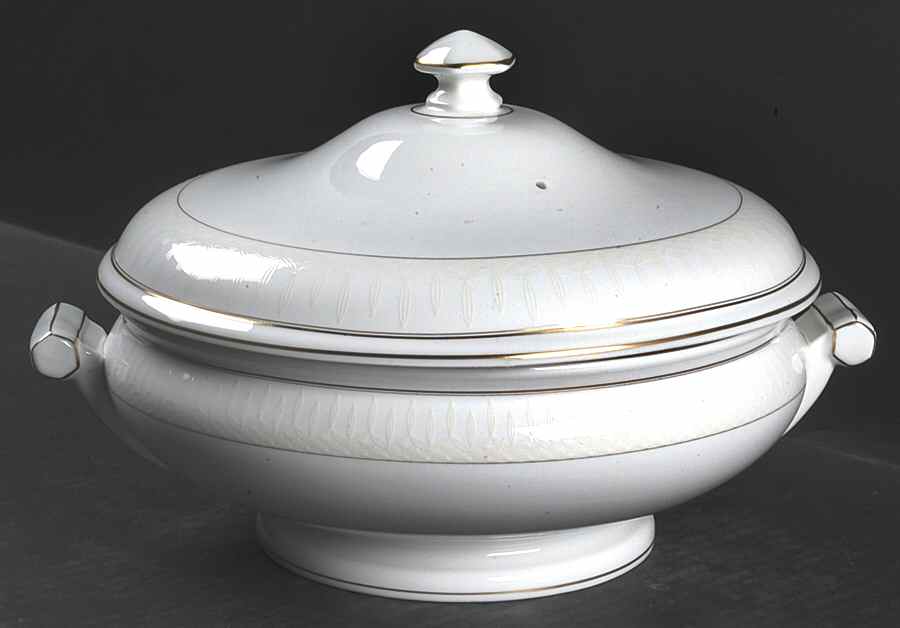 Lismore Gold Round Covered Vegetable by Waterford China-1