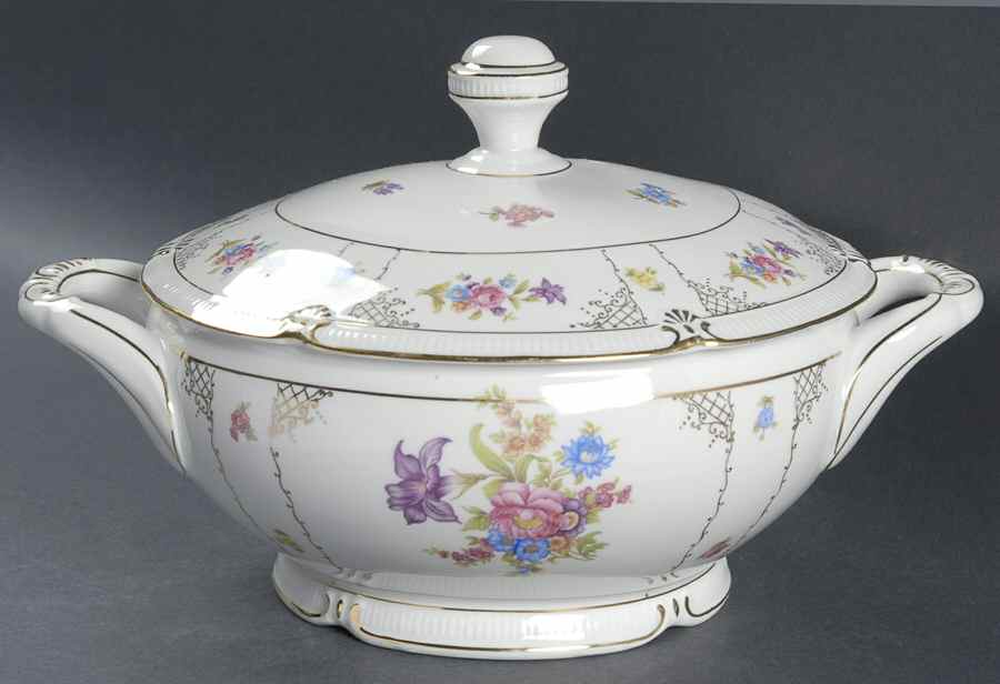 Dresd Round Covered Vegetable by Winterling - Bavaria-1
