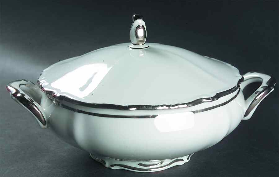 Heirloom Platinum Round Covered Vegetable by Winterling - Bavaria-1