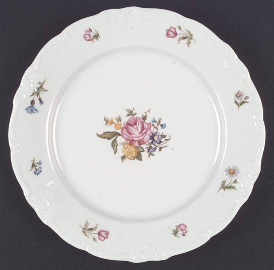 Mignon (Gold Backstamp, Scalloped) Dinner Plate by Winterling - Bavaria-1