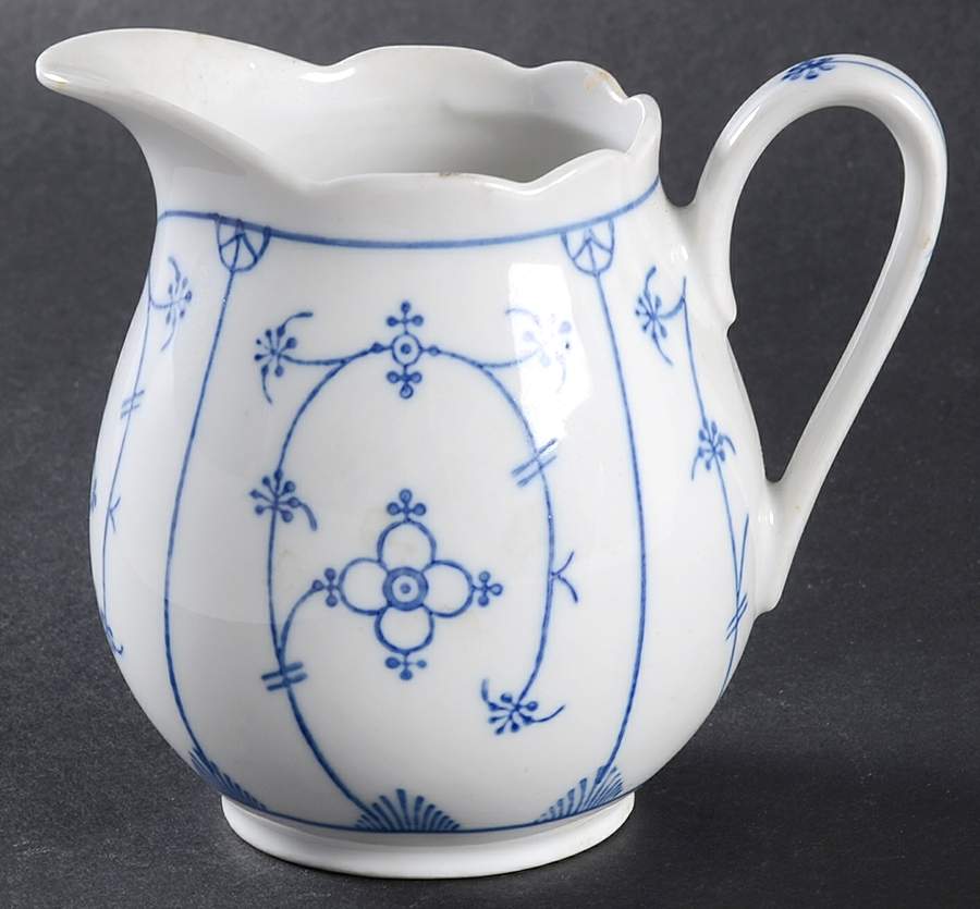 Strawflower (Scalloped) Creamer by Winterling - Bavaria-1
