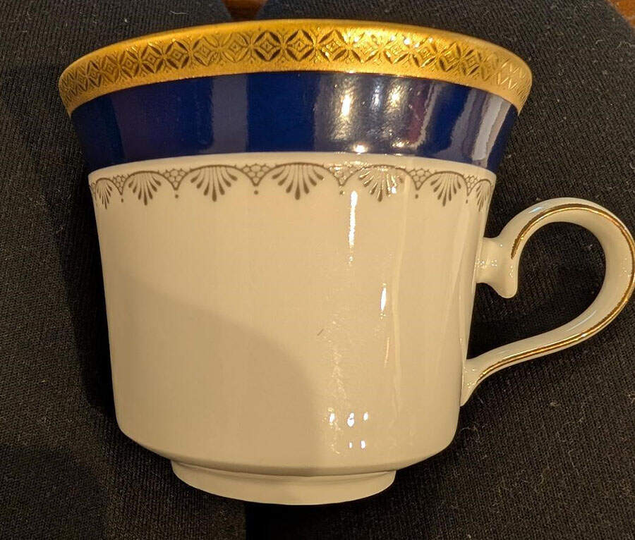 WIG218 Footed Cup by Winterling - Bavaria-1