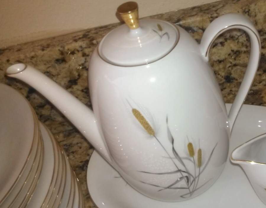 WIG23 Coffee Pot & Lid by Winterling - Bavaria-1