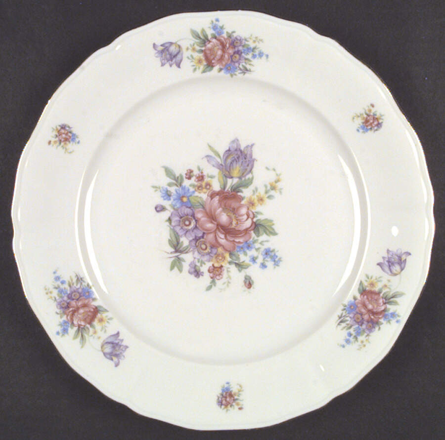 WIG33 Dinner Plate by Winterling - Bavaria-1
