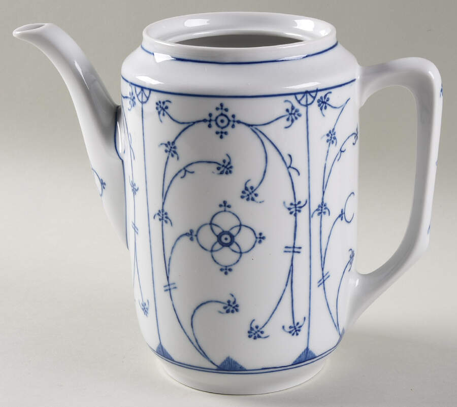 Strawflower (Smooth) Coffee Pot No Lid by Winterling - Bavaria-1