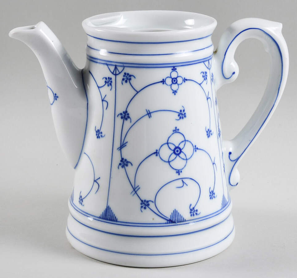Strawflower (Smooth) Coffee Pot No Lid by Winterling - Bavaria-1