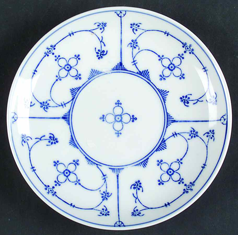 Strawflower (Smooth) Saucer for Flat Cup by Winterling - Bavaria-1
