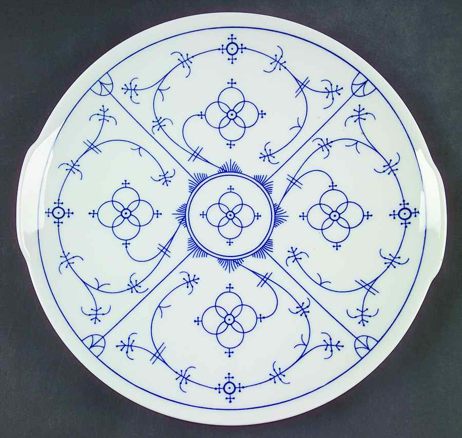 Strawflower (Smooth) Handled Cake Plate by Winterling - Bavaria-1