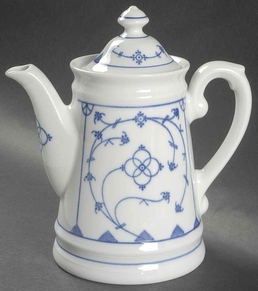 Strawflower (Smooth) Small Coffee Pot & Lid by Winterling - Bavaria-1