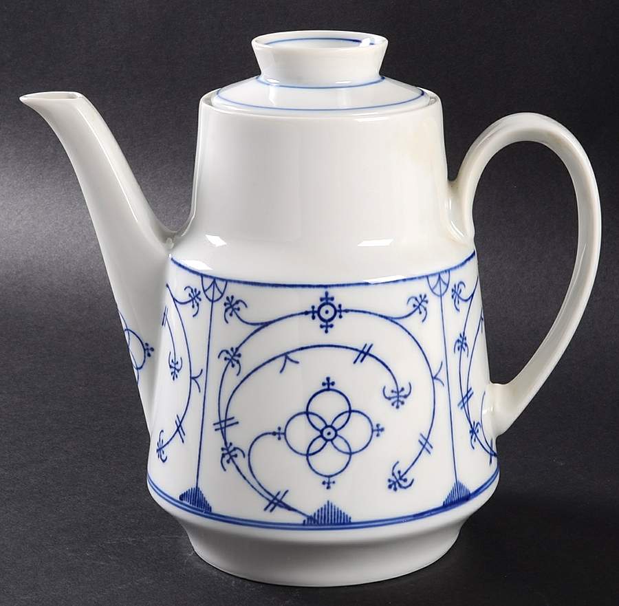 Strawflower (Smooth) Coffee Pot & Lid by Winterling - Bavaria-1
