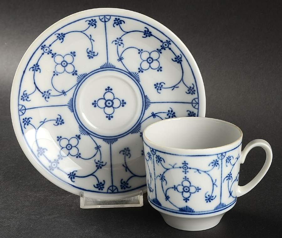 Strawflower (Smooth) Flat Cup & Saucer Set by Winterling - Bavaria-1