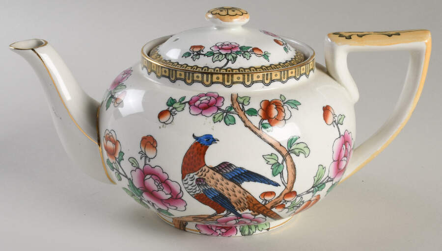Pheasant (Smooth) Teapot & Lid by F Winkle-1
