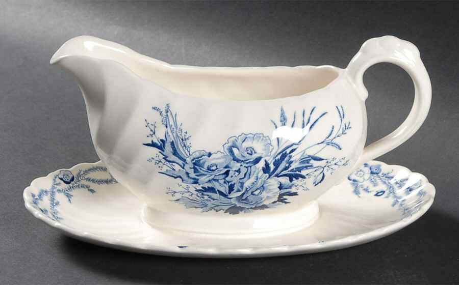 Harvest Blue Gravy Boat with Attached Underplate by Arthur J Wilkinson-1