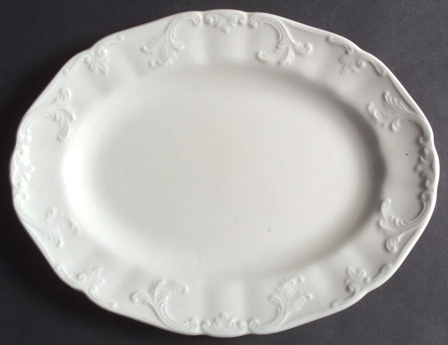 Valley Forge 12" Oval Serving Platter by Arthur J Wilkinson-1