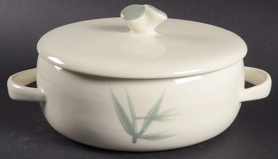 Bamboo (Round) Round Covered Vegetable by Winfield-1