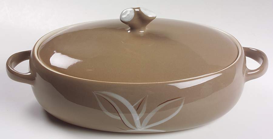 Desert Dawn 3 Quart Oval Covered Casserole by Winfield-1