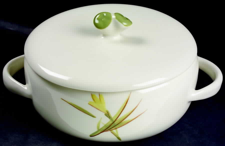 Tiger Iris 2 Qt Round Covered Casserole by Winfield-1