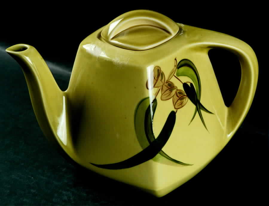 WIN10 Teapot & Lid by Winfield-1