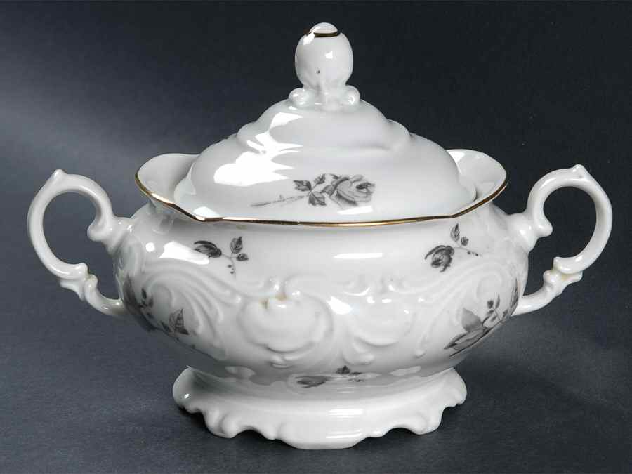 4071 Sugar Bowl & Lid by Wawel-1