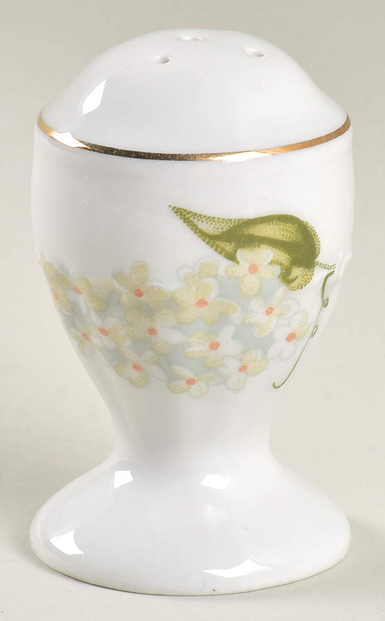 Briar Rose Pepper Shaker by Walbrzych-1