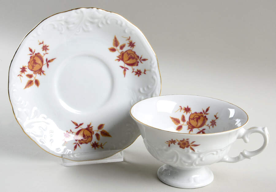 Edith Footed Cup & Saucer Set by Walbrzych-1