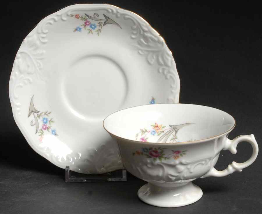 Flair Footed Cup & Saucer Set by Walbrzych-1
