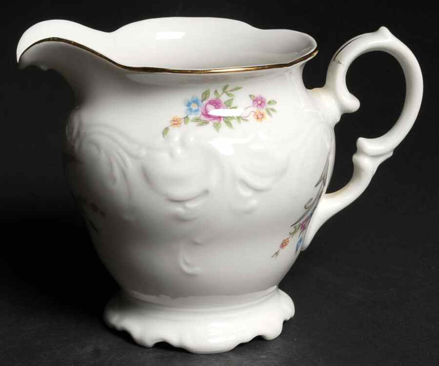 Flair Creamer by Walbrzych-1