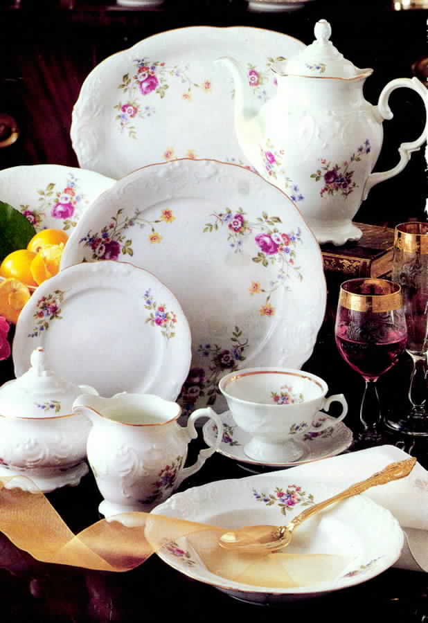 Floral Garden Dinner Plate by Walbrzych-1