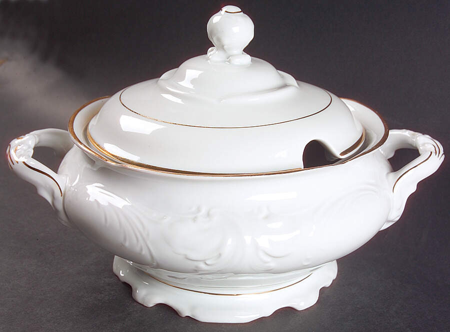 Glory Tureen &  Lid by Walbrzych-1