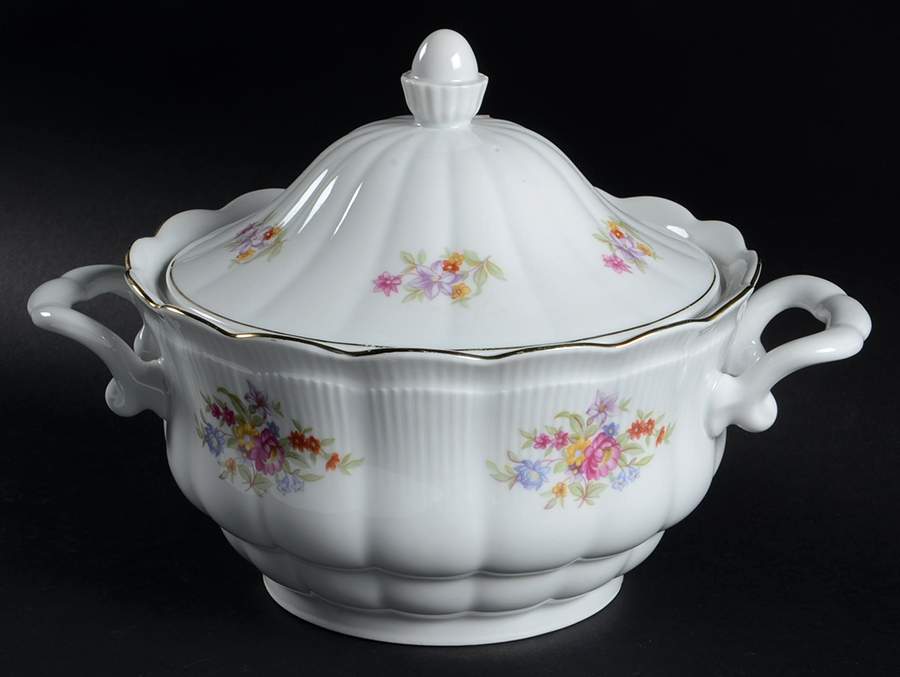 Meissen Flower (Ribbed) Round Covered Vegetable by Walbrzych-1