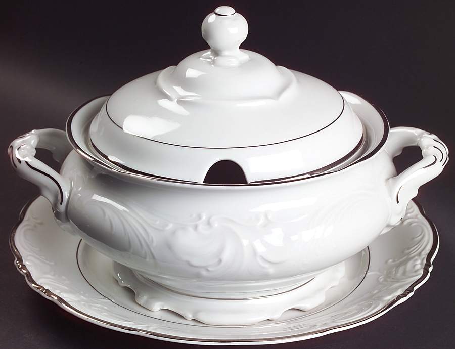 Platina Tureen & Lid w/Underplate by Walbrzych-1
