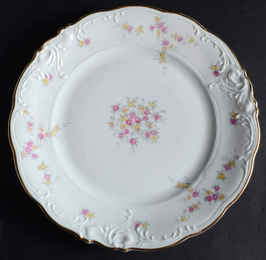 Rose Garland Dinner Plate by Walbrzych-1
